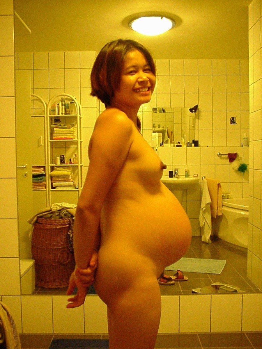 Photos porno de femmes asiatiques enceintes et nues